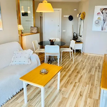 Puerto Marina To 50m Apartment Malaga