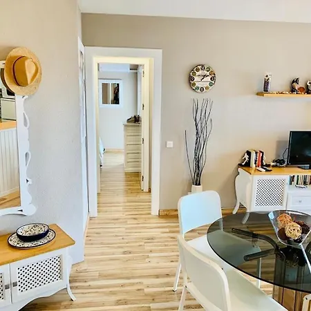 Puerto Marina To 50m Apartment
